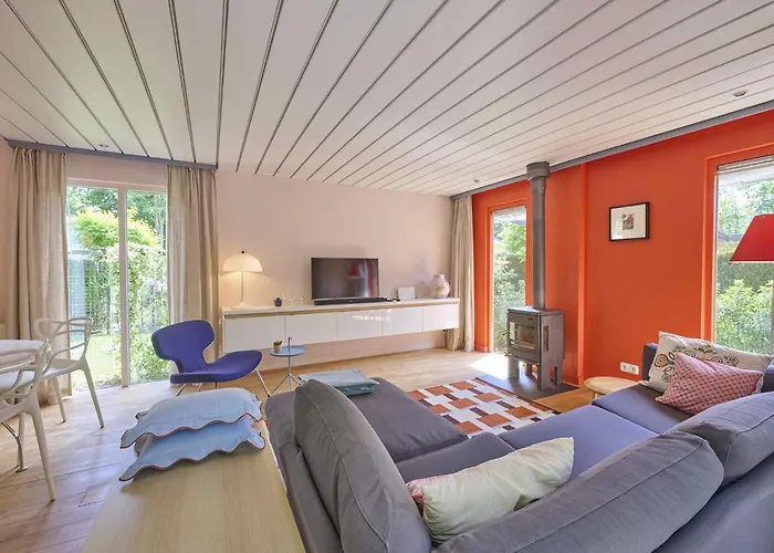 Joep شاليه Goedereede